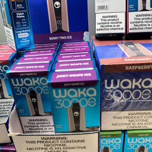 Waka SpPro 30000 Berry Trio Ice